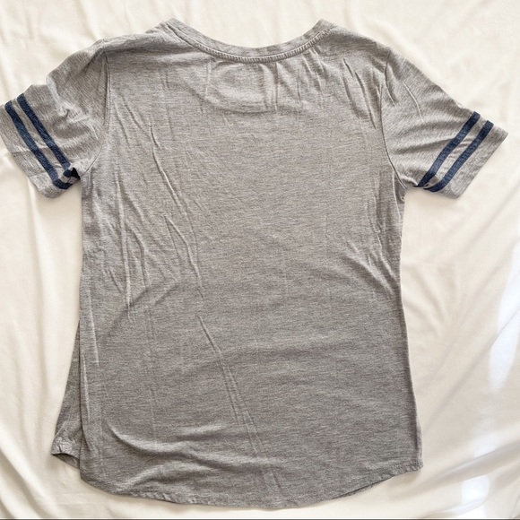 Stranger Things T-Shirt - Picture 2 of 6